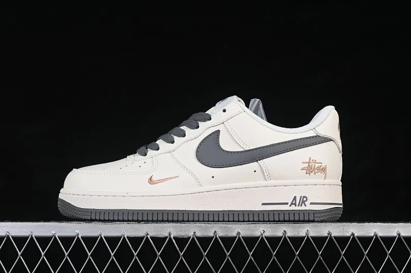 All categories Nk Air Force 1 Air Force series Nk Air Force 1 Low Air Force low-top Nike Air Force 1'07 Low Stusi co-branded rice dark gray gold label Air Force 1 low-top casual sneakers XX3168-223